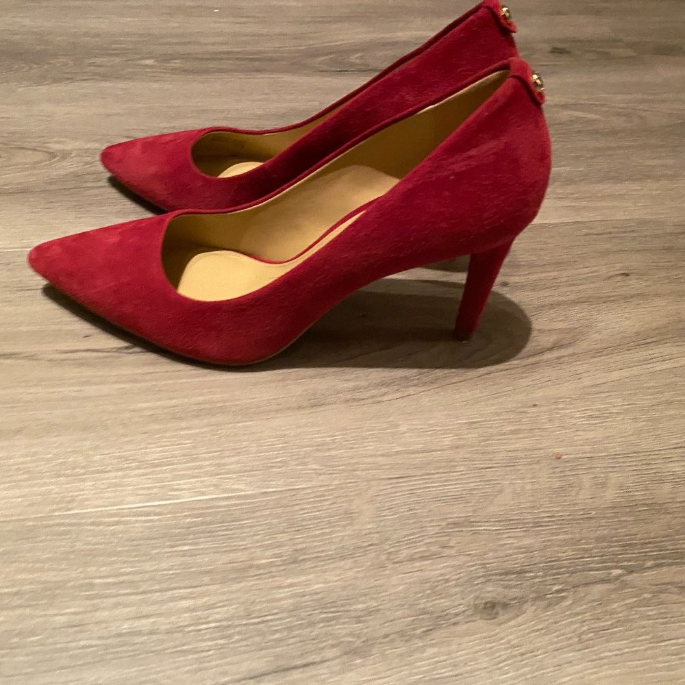 Michael Kors Dorothy Pumps Suede Pointed Toe Heels